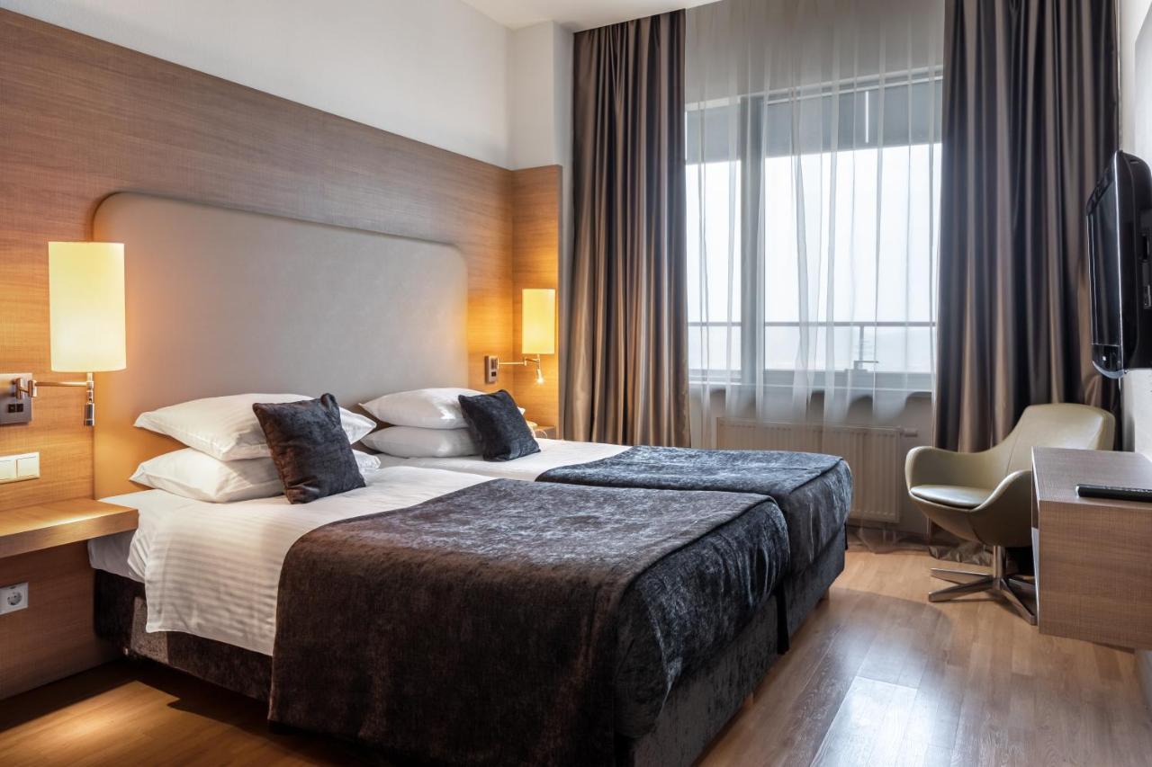 ОТЕЛЬ RAMADA ENCORE BY WYNDHAM KYIV КИЕВ 4* (Украина) - от 3568 UAH | NOCHI